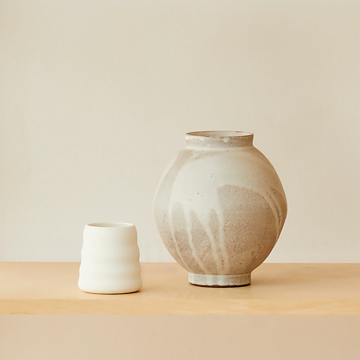 moon-jar-and-vase