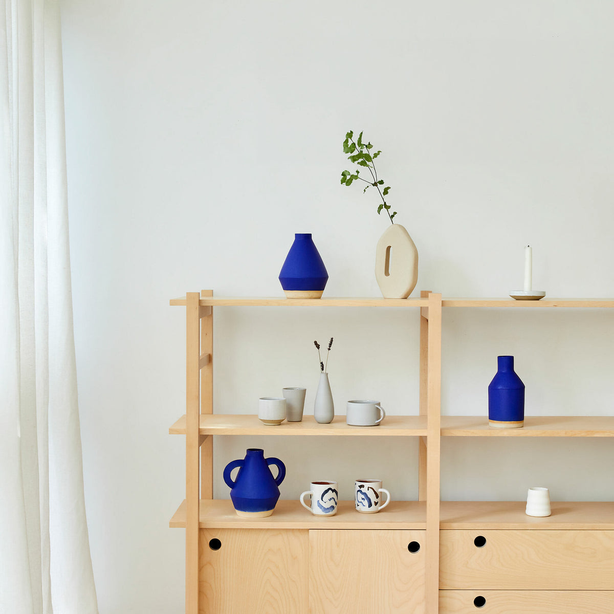 ceramics-shelfie-vases