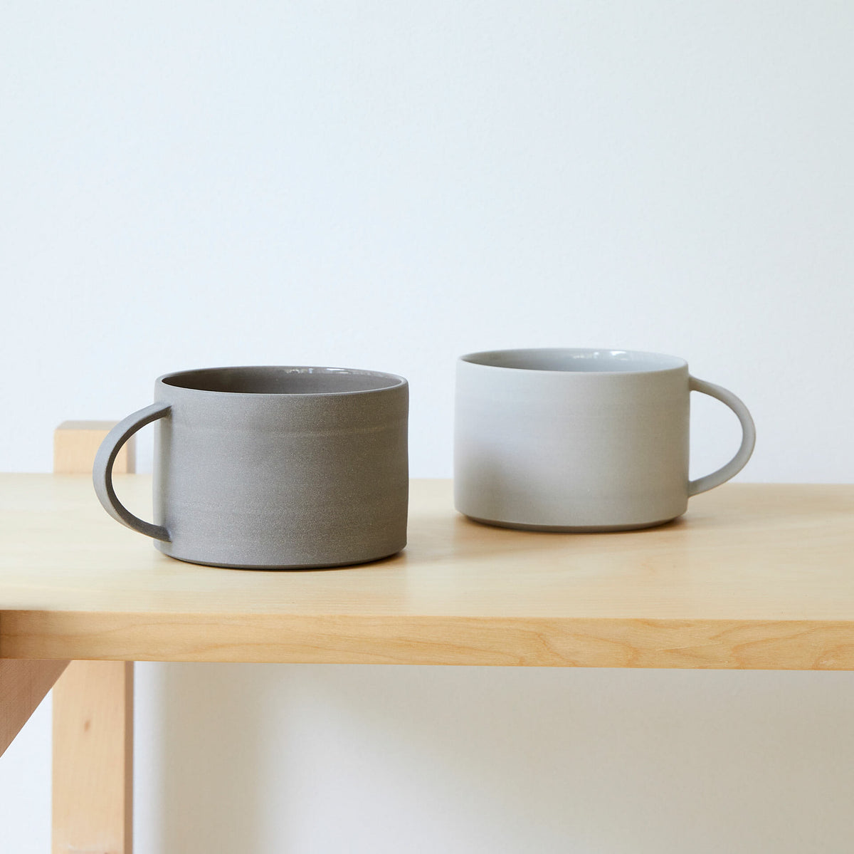 low-coffee-mug-tableware