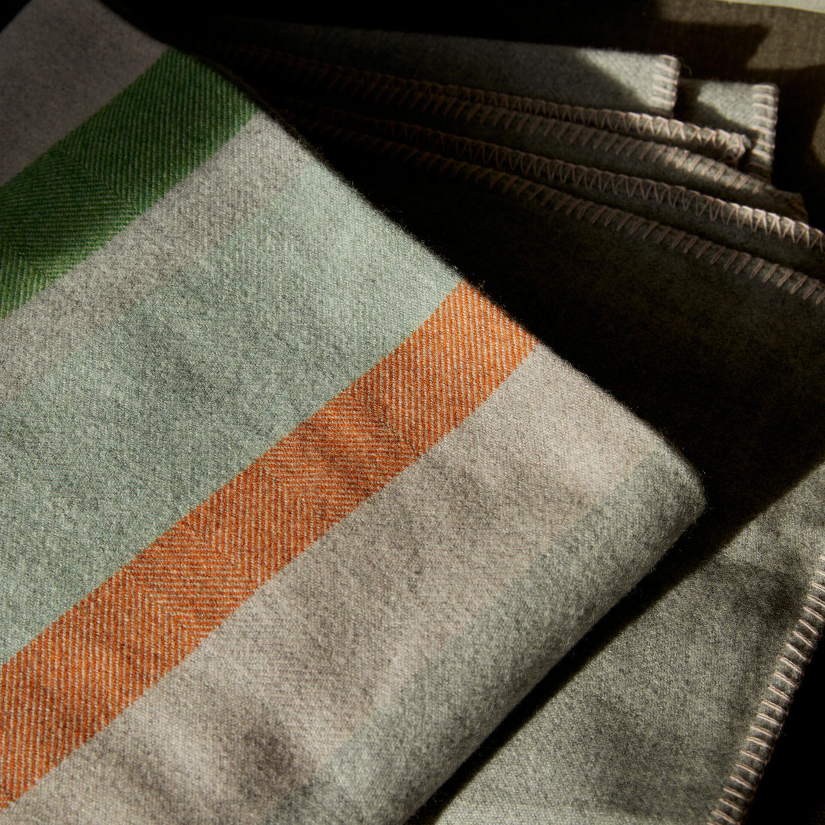 hedgerow-dogrose-blanket