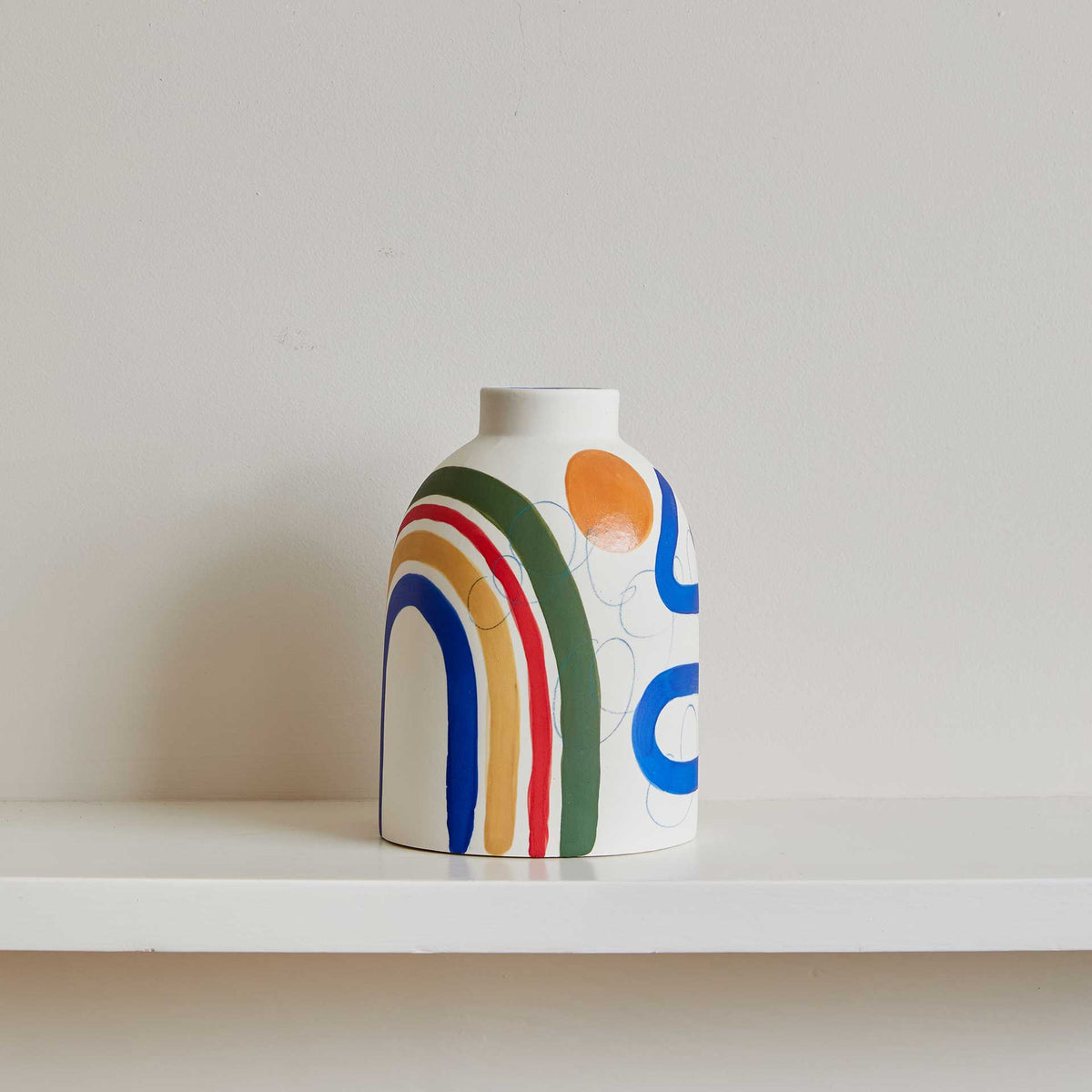 porcelain-beehive-brushstroke-vase