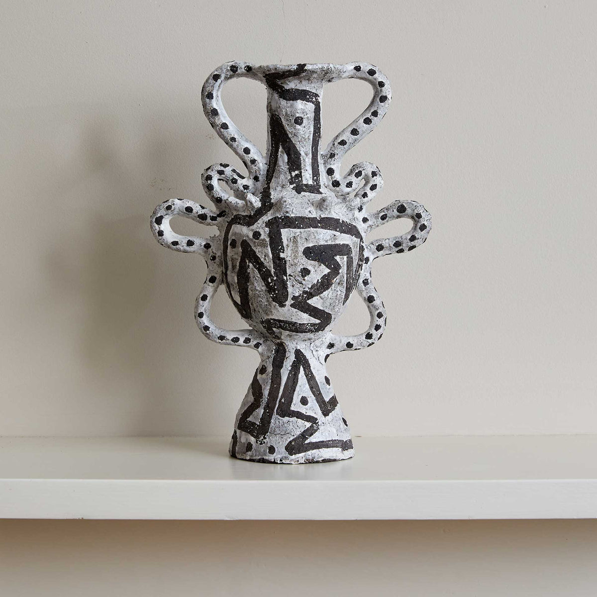 graphic-vase-ii