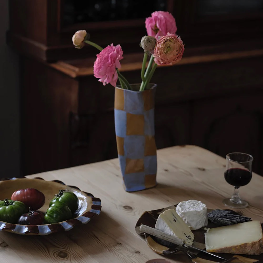 Baby-Blue-Check-Twist-Vase