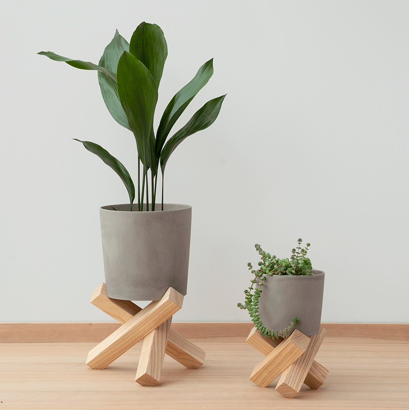 sarang-plant-pot-and-stand-medium
