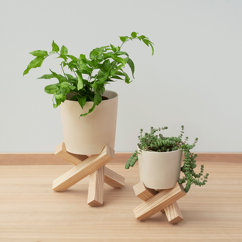 sarang-plant-pot-and-stand-medium