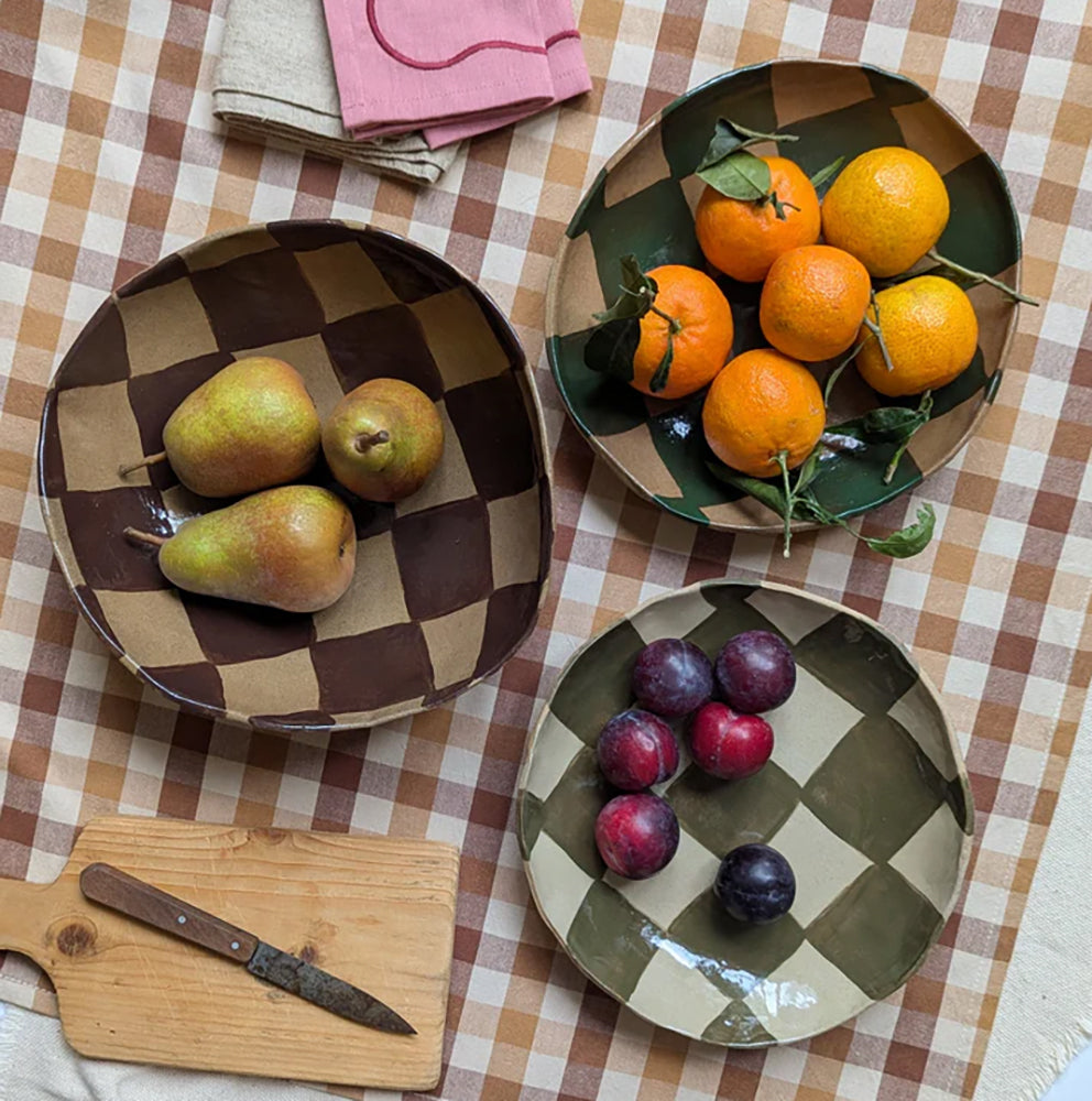 Large-Chocolate-Brown-Check-Serving-Bowl