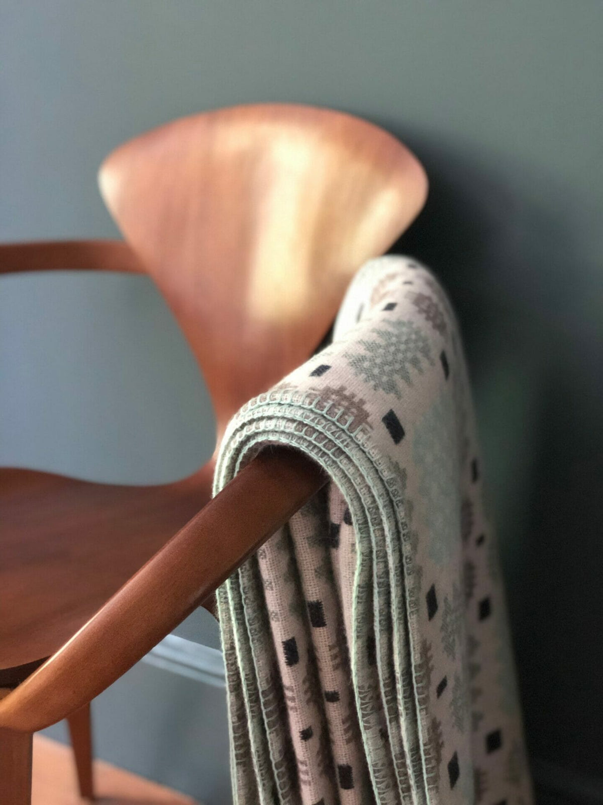 caernarfon-mint-blanket-throw-textiles-design-patterns-homeware