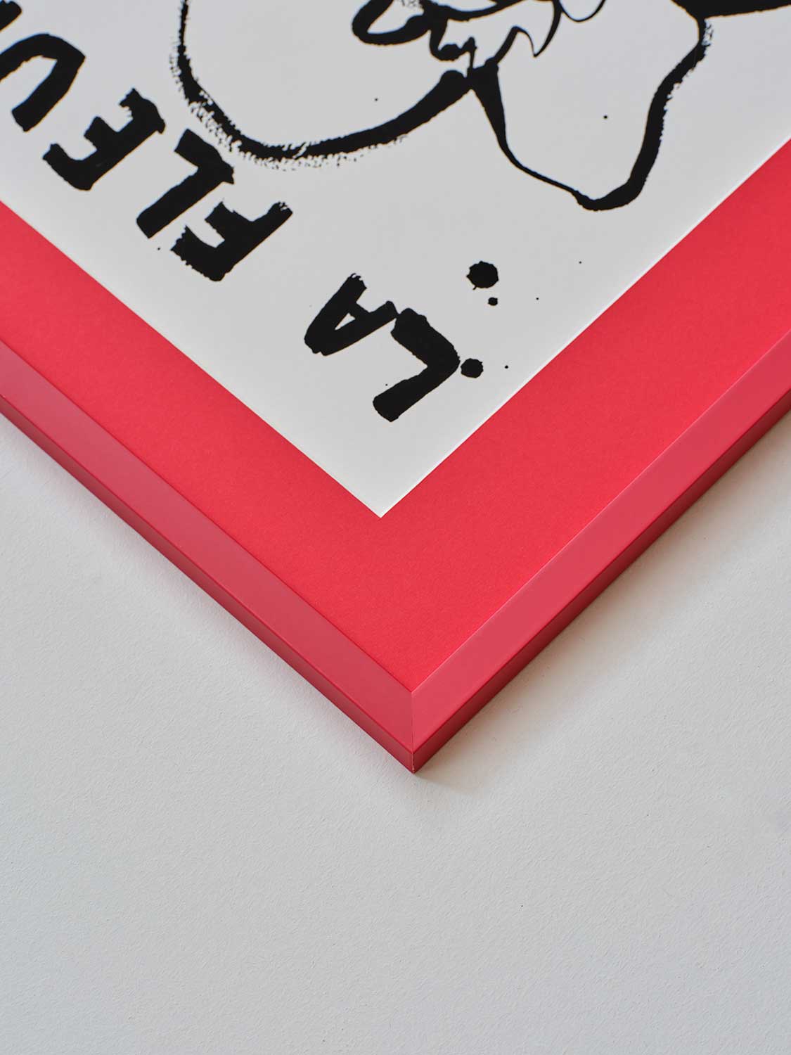Red Slim Frame