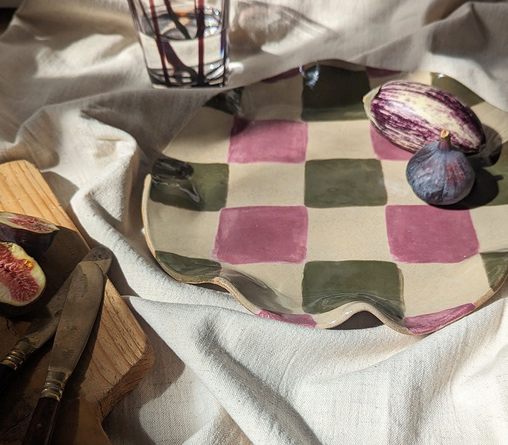 Smokey-Olive-&-Burgundy-Wavy-Check-Platter