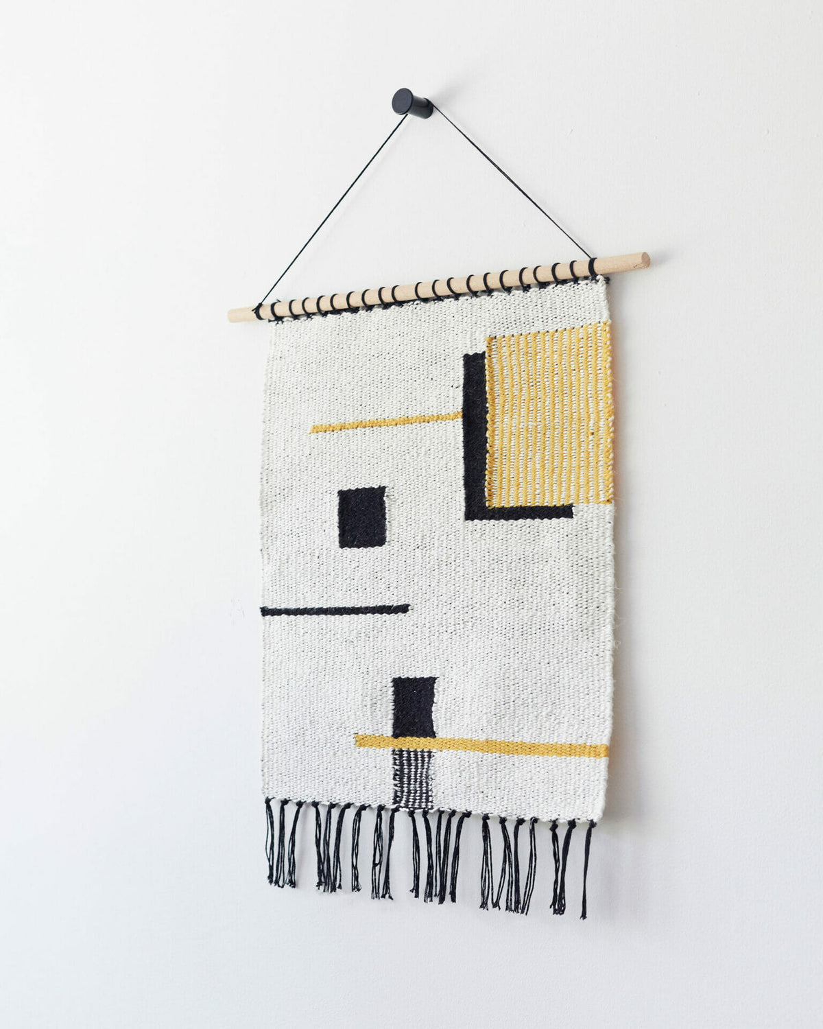 sommitelma-weaving-design-art-textiles-wall-hanging-homeware