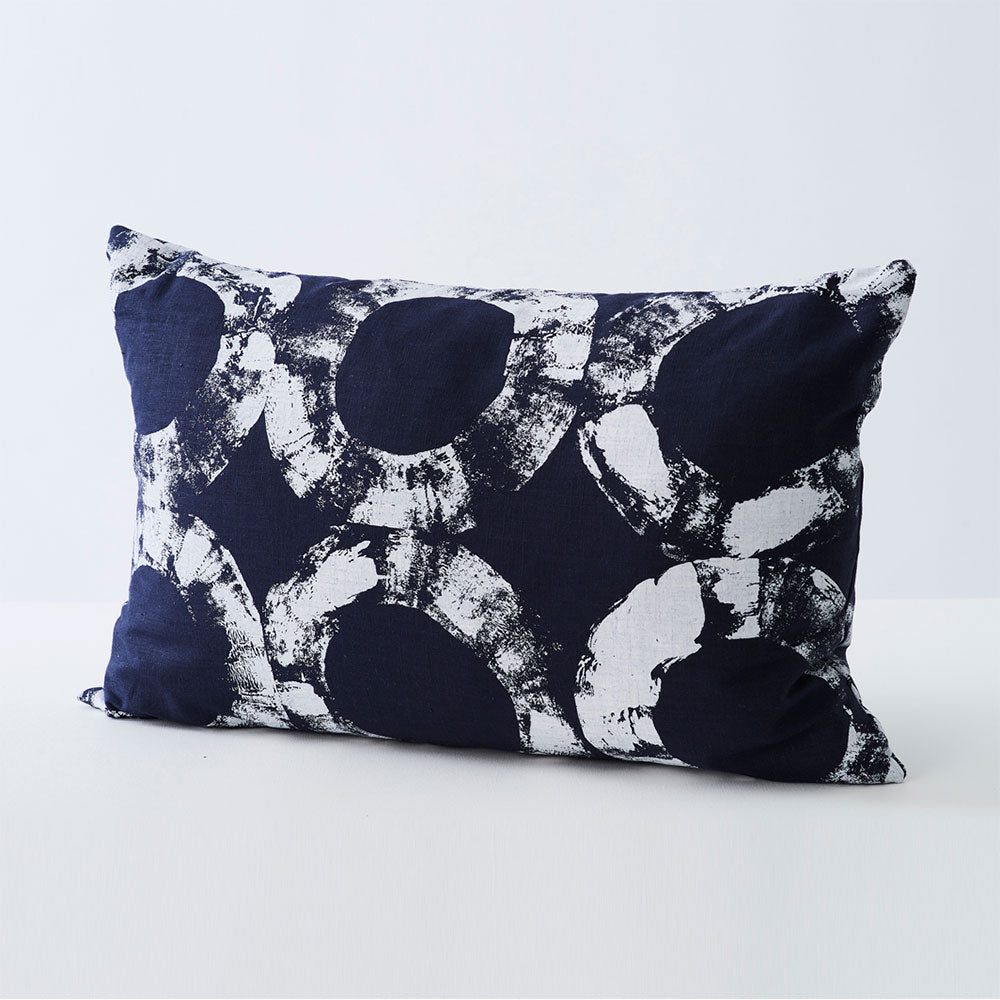 Circul-Navy-Cushion