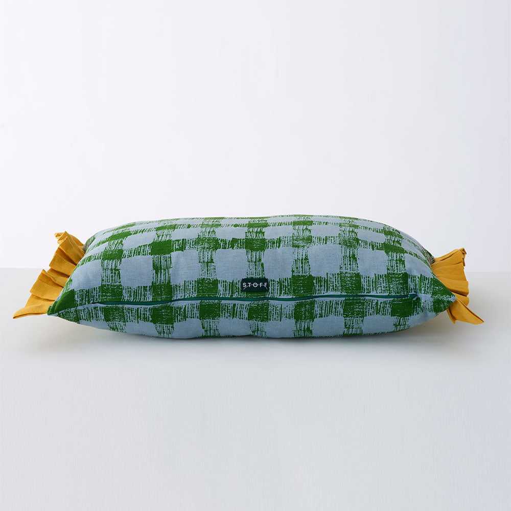 Picnic-Cushion-Field