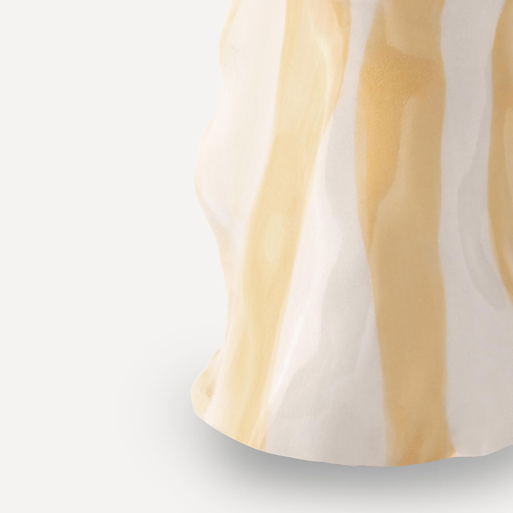 Straw-Candy-Stripe-Candle-Holder