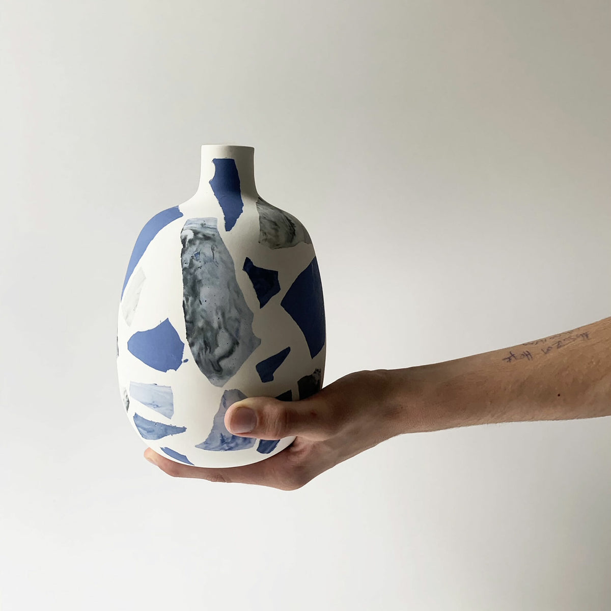terrazzo-vase-small-i