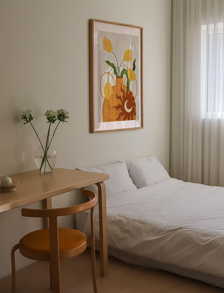 Yellow-Flowers-in-Sun-&-Moon-Vase-Print