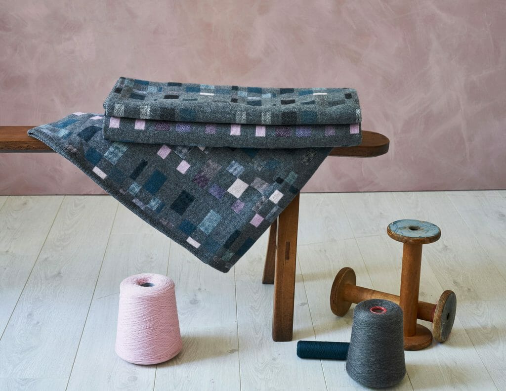 albers-storm-blanket-throw-textiles-design-fabrics