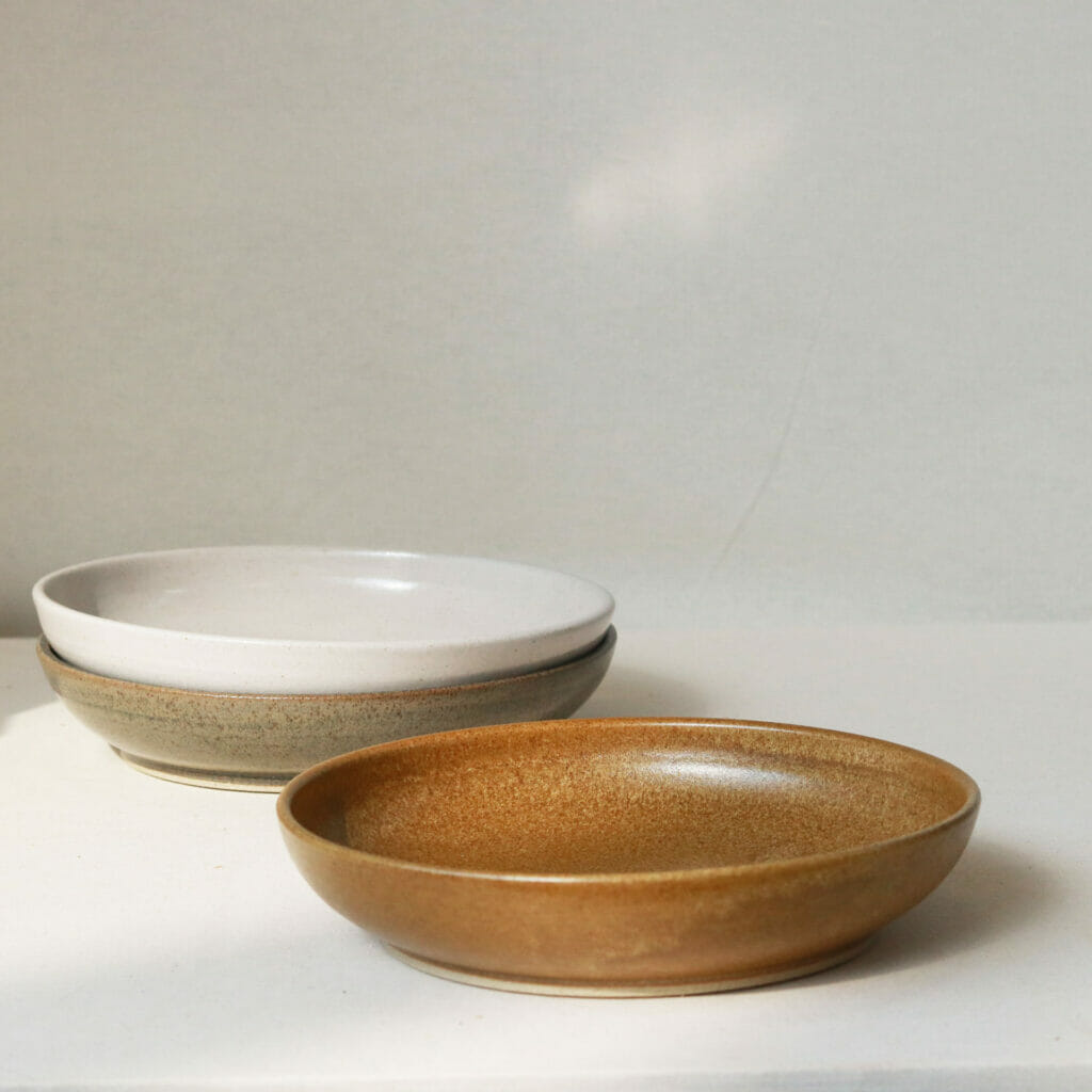 dinner-bowl-flecked-stoneware-ochre