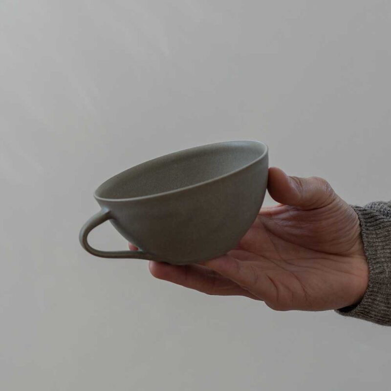 Curved-Cup-in-Feather-Grey-by-Borja-Moronta