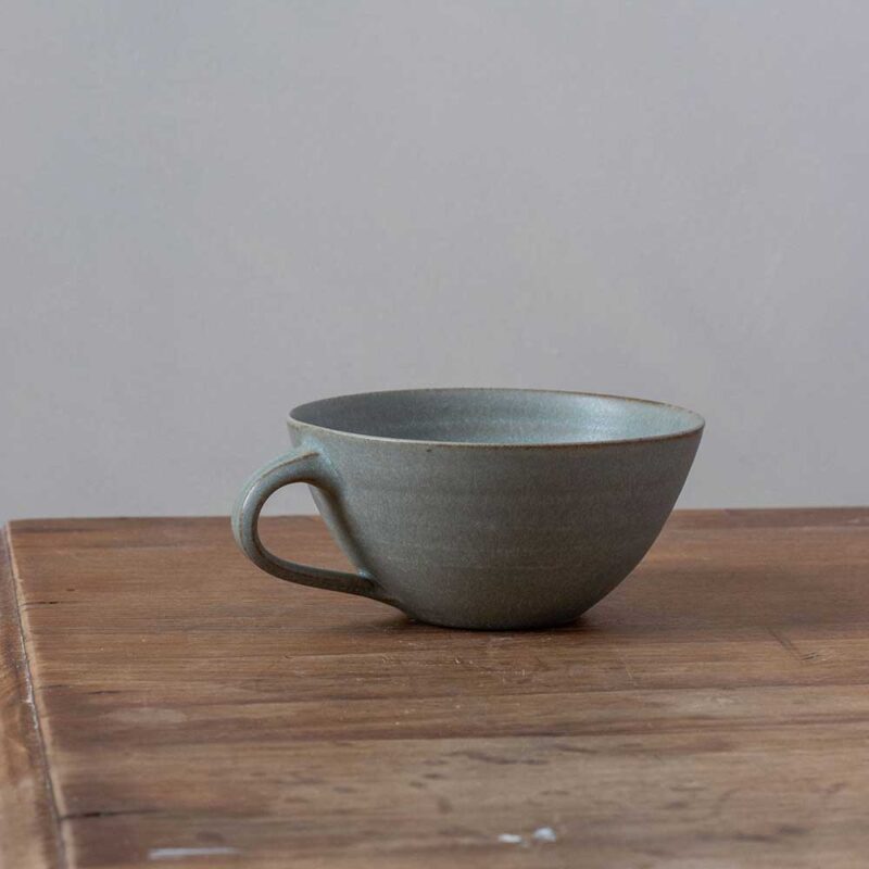 curved-cup-in-mist-blue-by-borja-moronta
